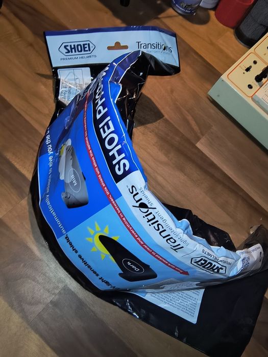 Shoei NXR2 com viseira fotocromática