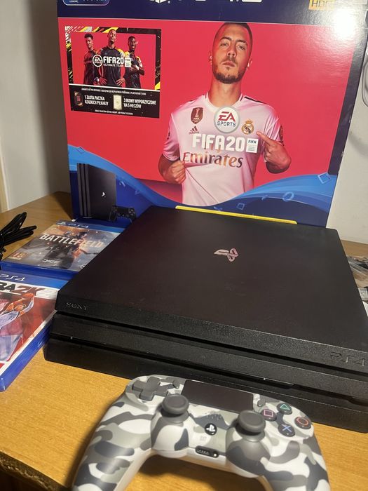 Konsola PS4  Pro   1 Tb