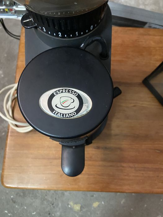 Moinho de cafe espresso iltaliano