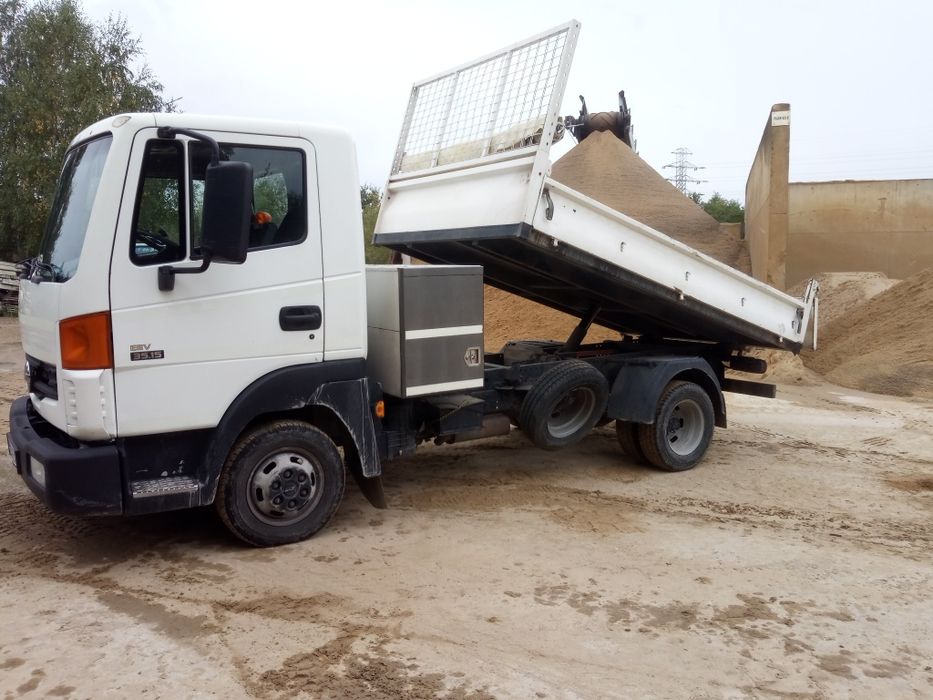 Ziemia siana ogrodowa trawniki boiska, piasek płukany siany do murowan