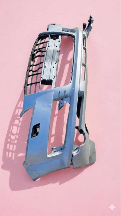 Бампер Audi Q7 4L (Дорестайл) Під реставрацію!