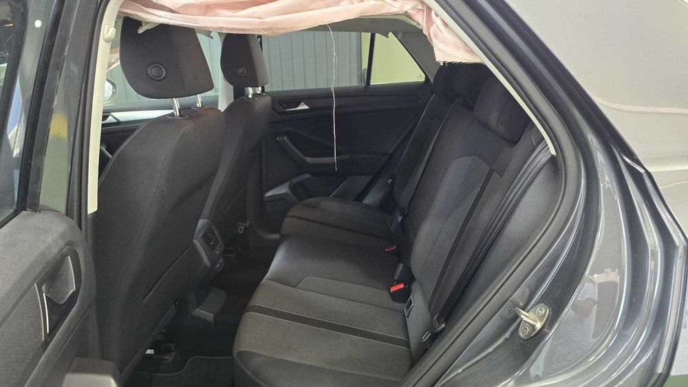 Volkswagen T-Roc 1.0 TSI  -  Salvado