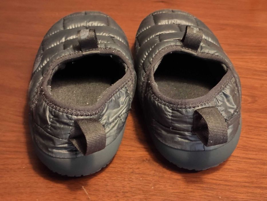 Pantufas North Face MULES THERMOBALL