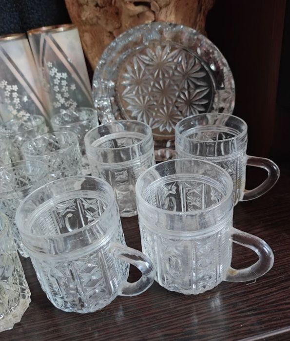 Вазы хрусталь ладья бочонки стаканы салатники