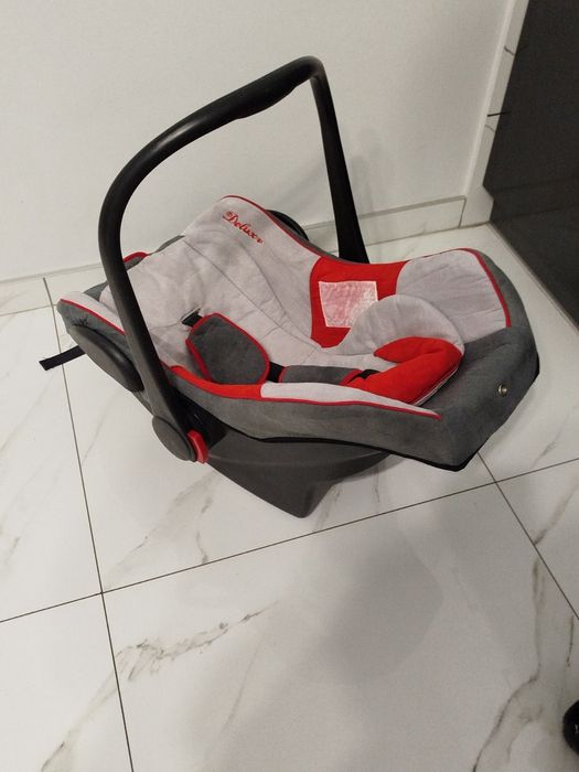 Автокрісло дитяче