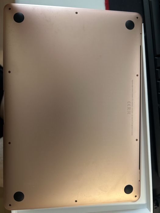MacBook Air M1 (8/256GB) – USZKODZONY EKRAN, Baza Sprawna