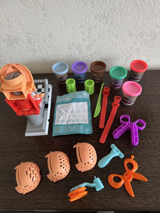 Набір для творчості Play-Doh Шалені зачіски