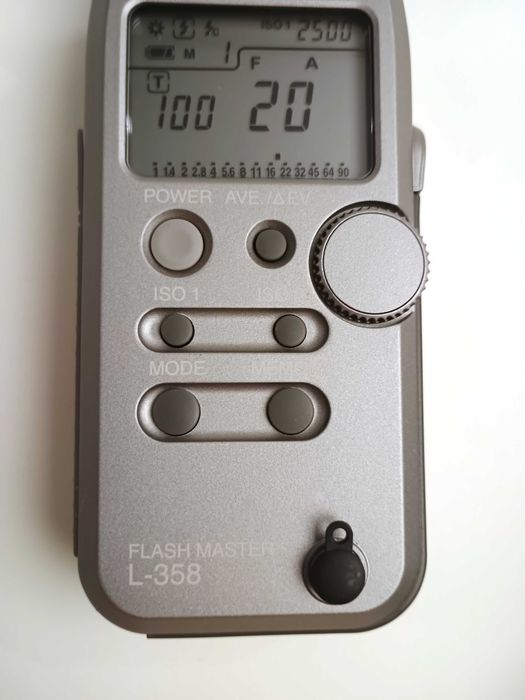 Światłomierz SEKONIC L-358 w idealnym stanie z nową baterią