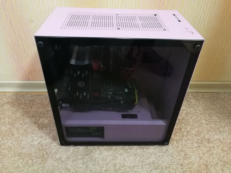 Продам компьютер (системный блок) XEON E5-2620 v2/8Gb/2Tb/RX570