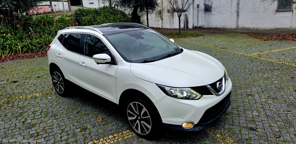 Nissan Qashqai 1.5DCi TEKNA PREMIUM S 19"