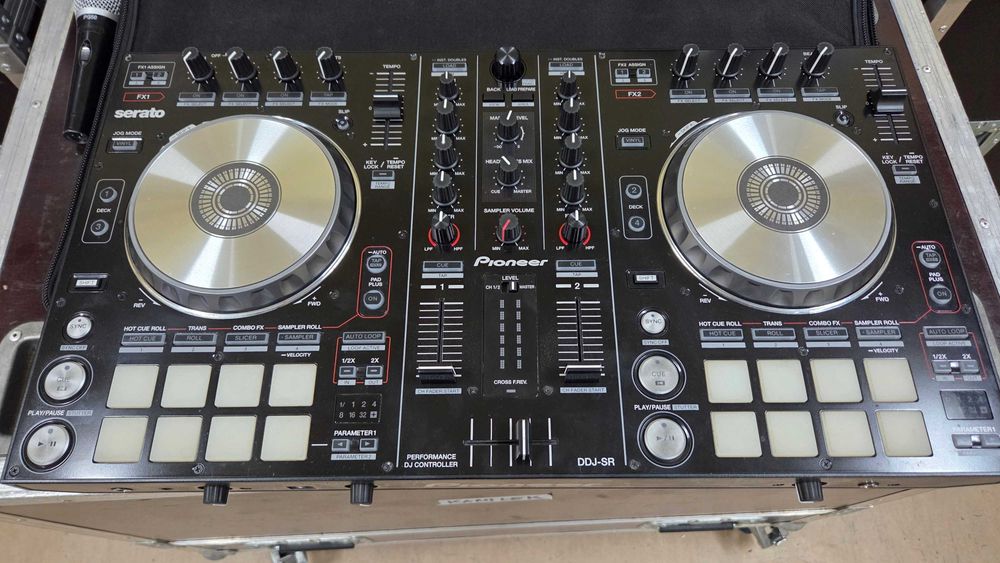 Kontroler Pioneer DDJ-SR + Torba