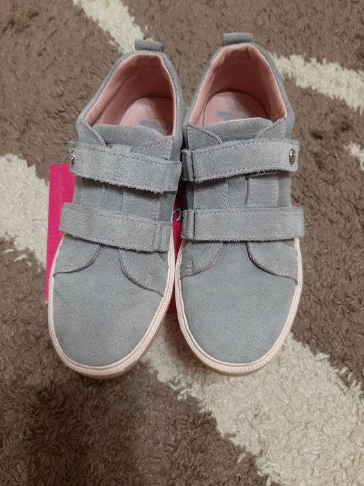 Кросівки-кеди 35 р. для дівчинки
