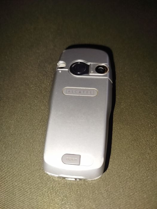 Рідкісний телефон Alcatel BH4