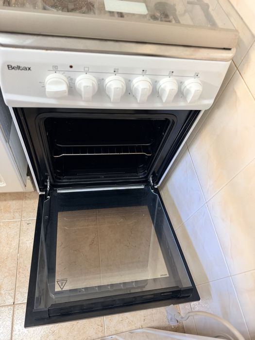 Fogão Beltax 4 bocas- Forno eletrico