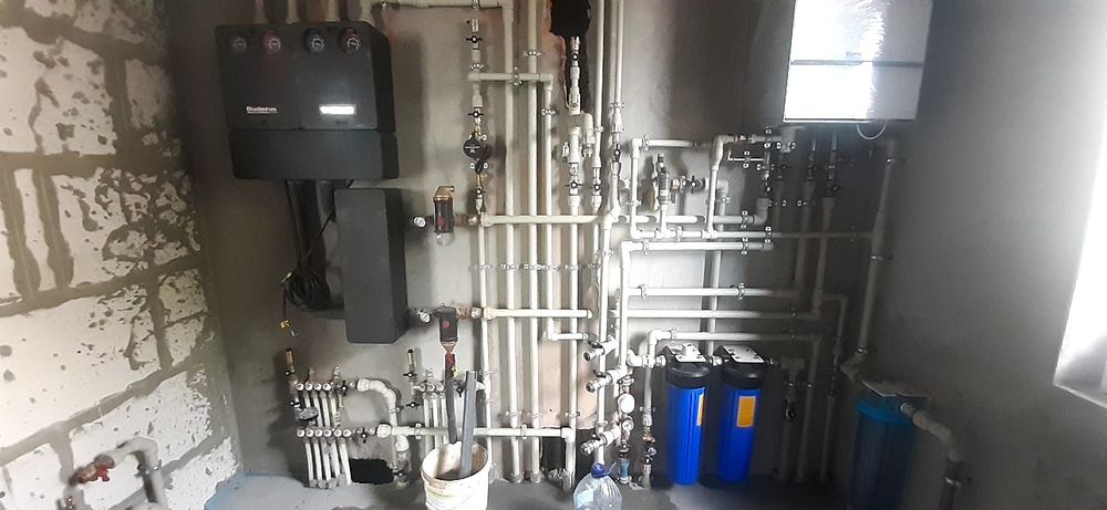 Послуги Сантехніка .