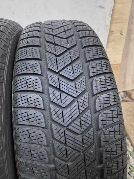 Шини 215/65/17, Pirelli,  (394)
