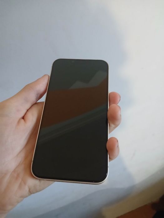 iPhone 13 8/128