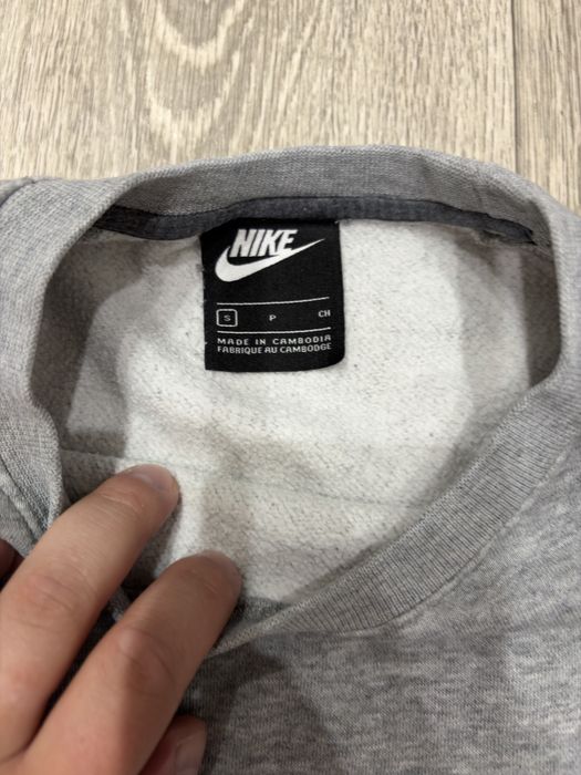 Світшот Nike , з великим лого , в розмірі S