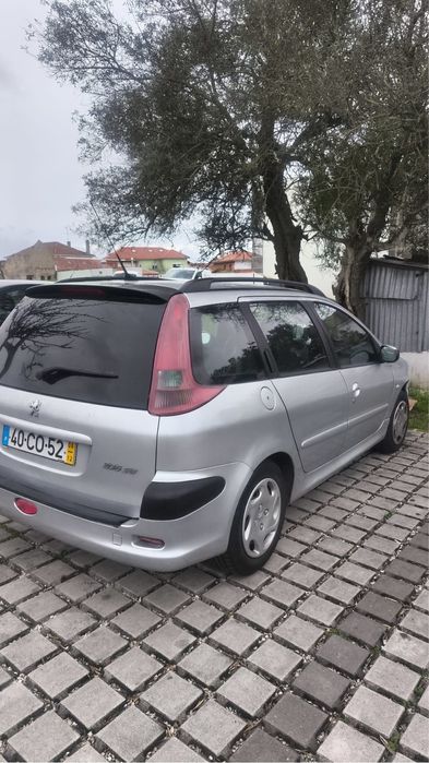 Carro peugeot 206
