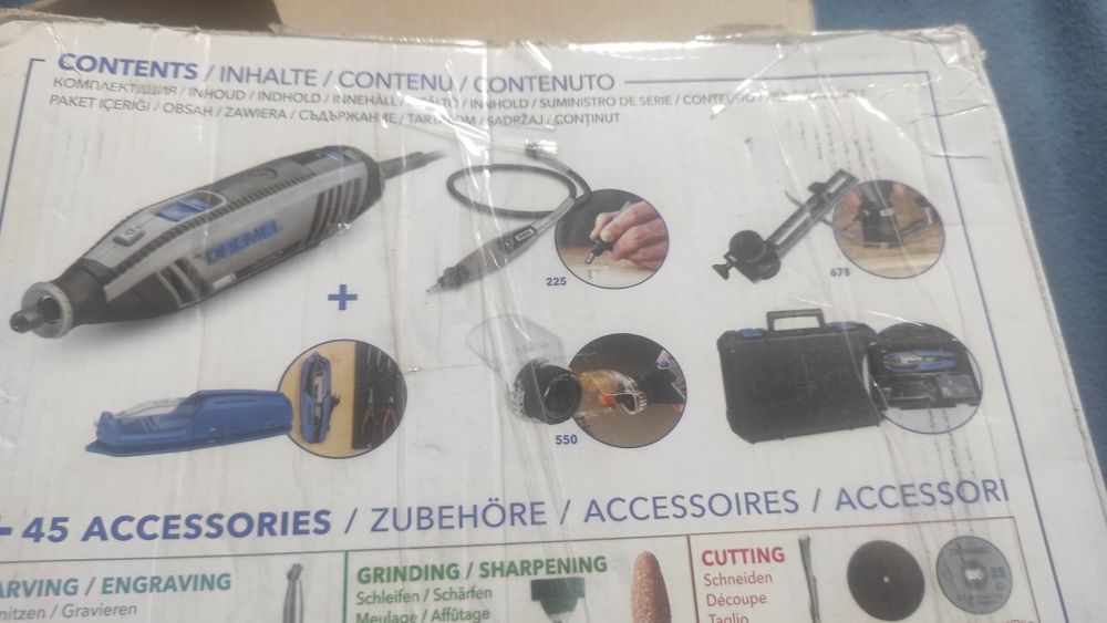 Гравер Dremel 4250  3/45 набір з валом та аксесуарами