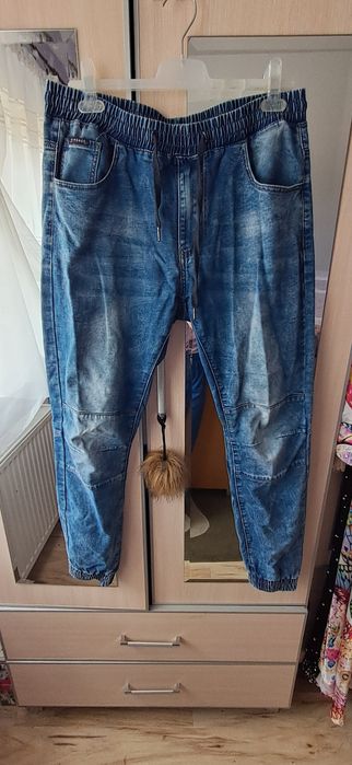 Joggery L/XL  męskie
