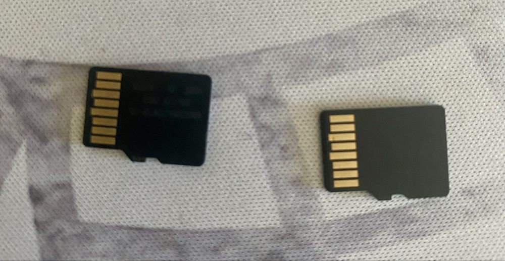 2 unidades SD 128 GB