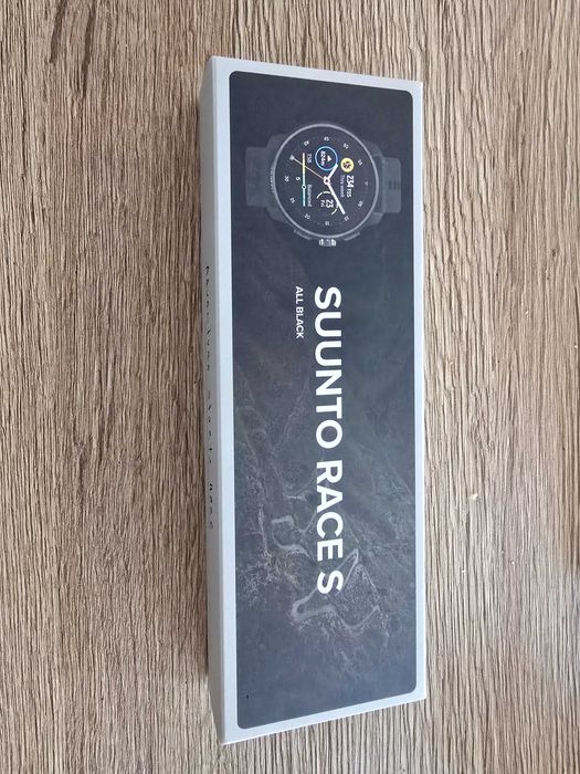 SUUNTO Race S Zegarek Biegowy z Ekranem Dotykowym AMOLED