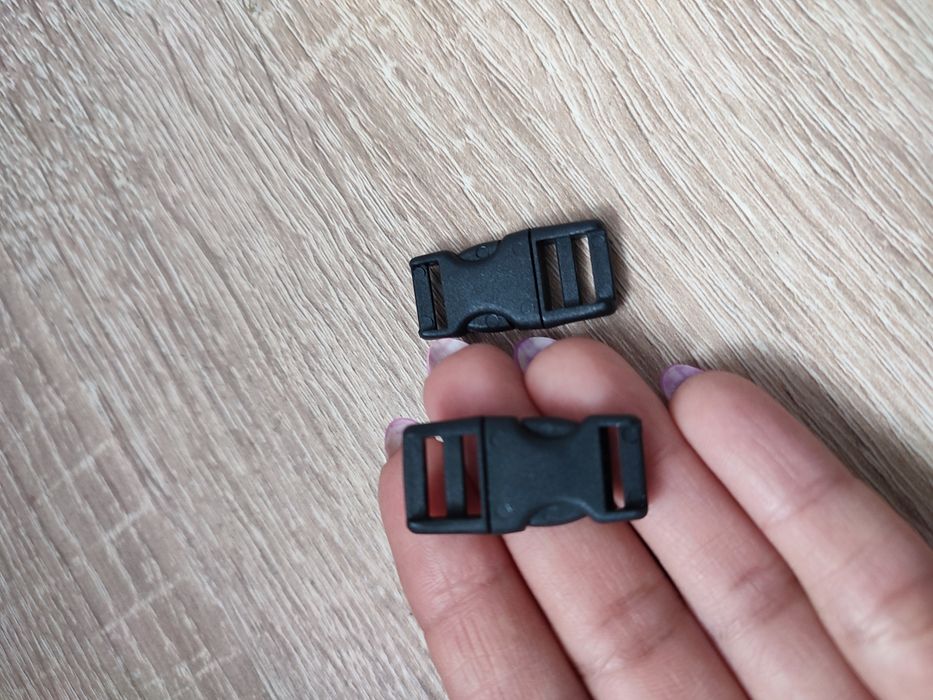 Klamra zatrzaskowa plastikowa na pasek, taśmę 10mm 2 sztuki