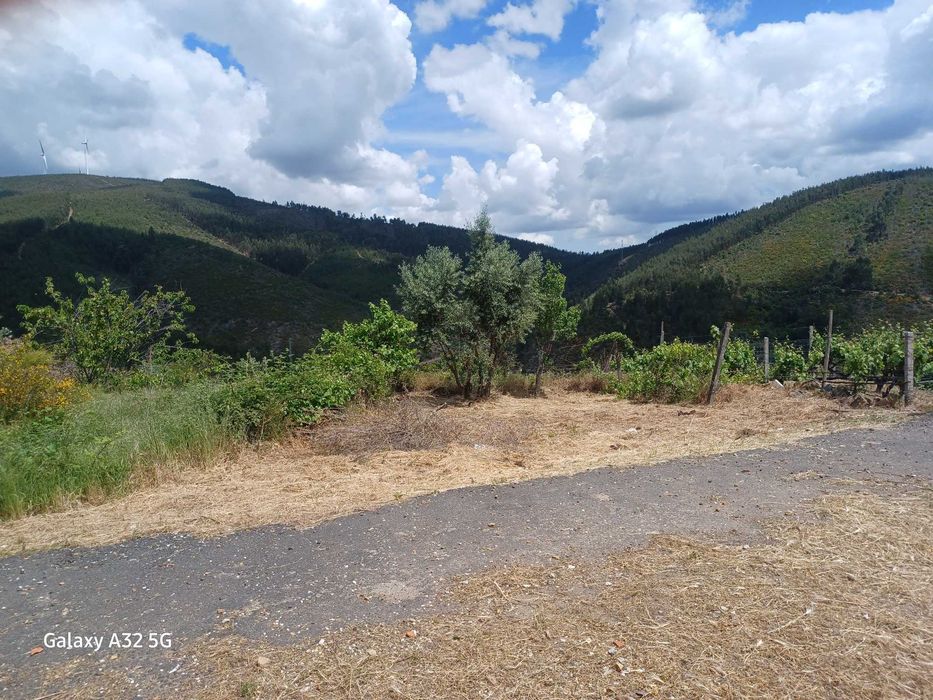 terreno rustico aldeia moninho 400 m2