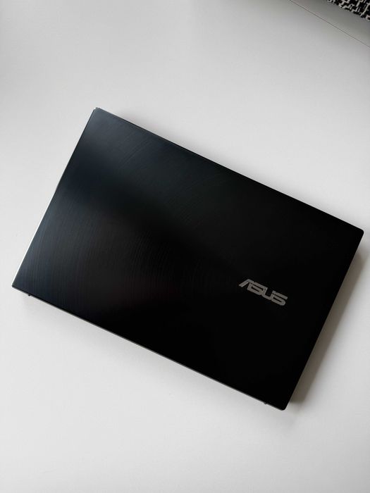 ASUS ZenBook 13 UX325E OLED Intel Evo | i5-1135G7 | 16GB RAM | 512GB SSD | Ładowarka | Pudełko | Etui