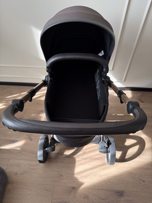 Коляска Mima Xari Max 2 в 1 Champagne Black