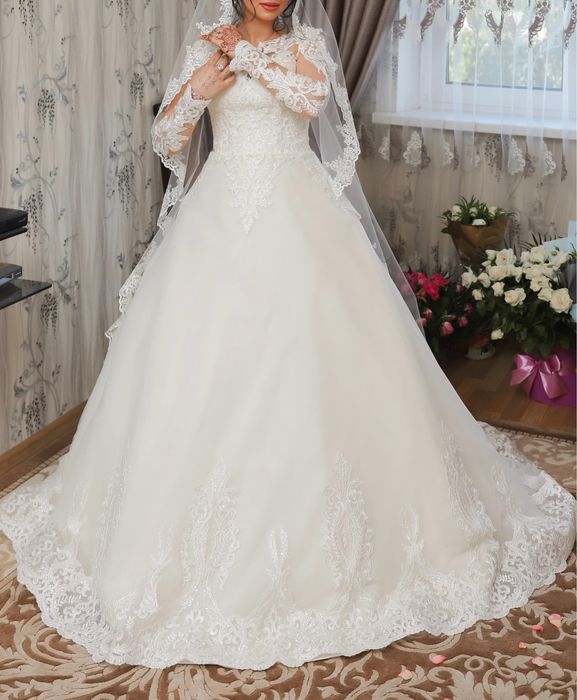 Свадебное платье