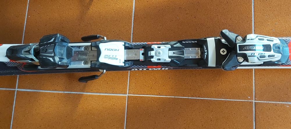 Skis adulto Atomic Race SL11