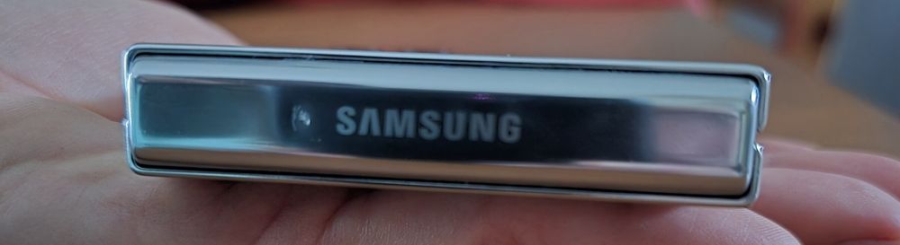 Samsung Galaxy Z Flip 5