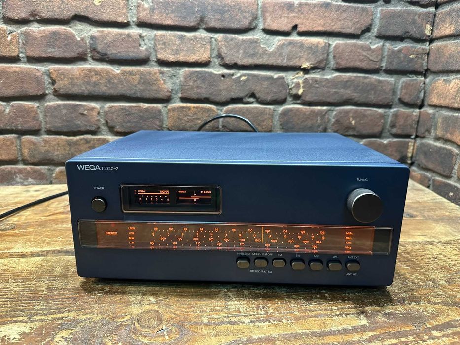 Tuner Radiowy WEGA  T-3740-2