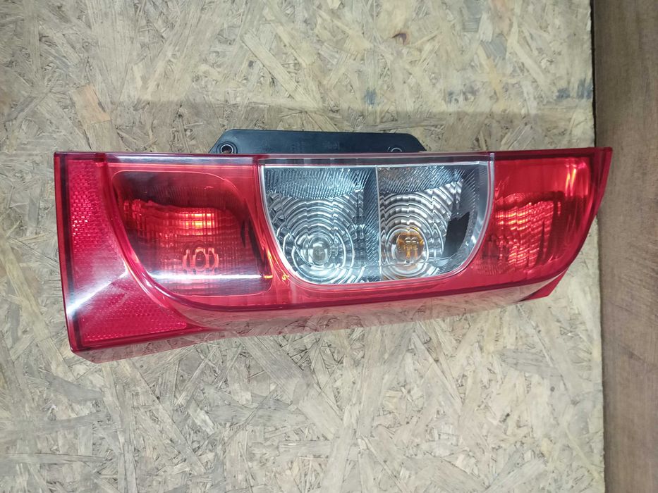 Fiat Fiorino Nemo Bipper lampa tył tylna prawa oryginał z wkładem