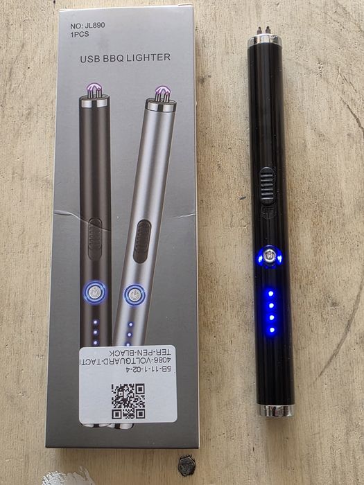 Isqueiro électronico.