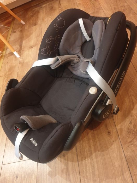 2 foteliki (0- 18 kg) + isofix - Maxi Cosi Pebble i Pearl