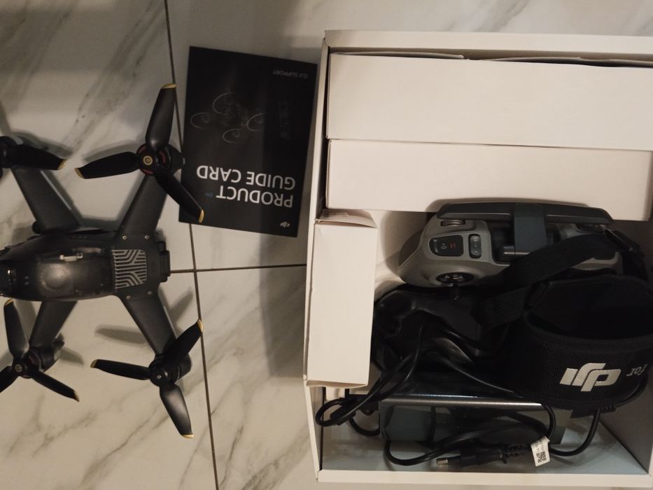 Dron  DJI FPV combo