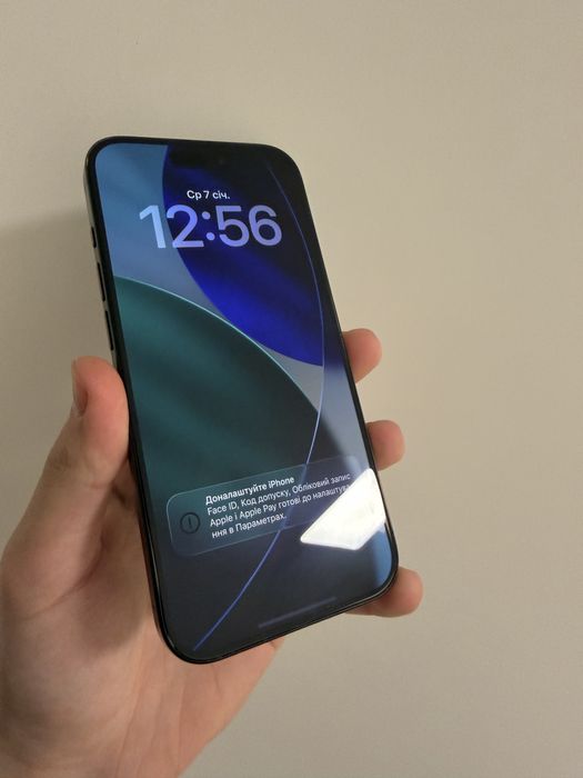 Вживаний iPhone 15 Pro 128Gb. (Black Titanium)