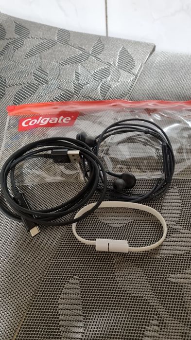 Słuchawki douszne AKG Samsung .