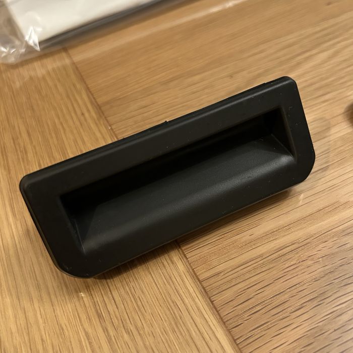 Кнопка кришки багажника VAG 6V0827566. Оригінал