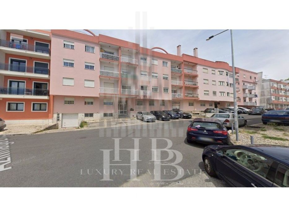 Garagem Box Rinchoa | Sintra