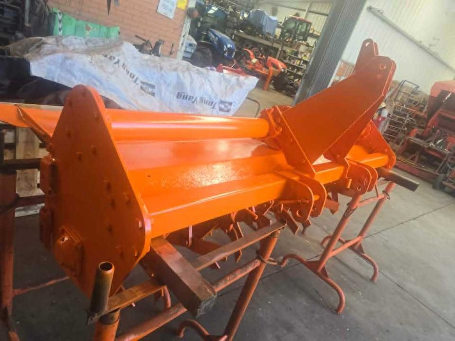 Fresa agricola Joper modelo 2R de 2.20 de trabalho usada