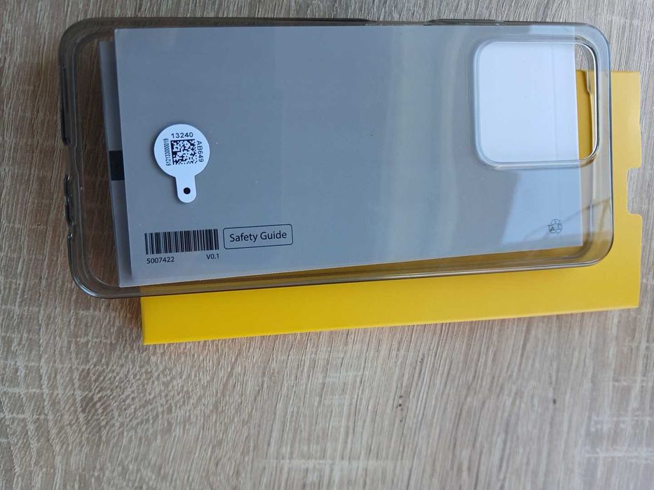 Realme C53 6/128GB złoty, stan idealny, komplet + etui GRATIS