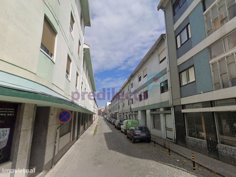 REF4149 - T2 Faria Guimarães, Porto