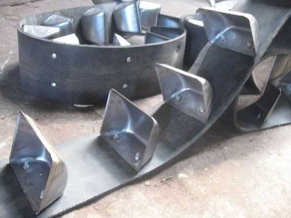 Kubełki pasy czerpaki metalowe kubełki