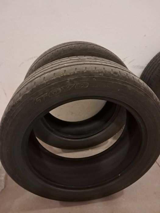 Sprzedam opony letnie Toyo 225/55/19