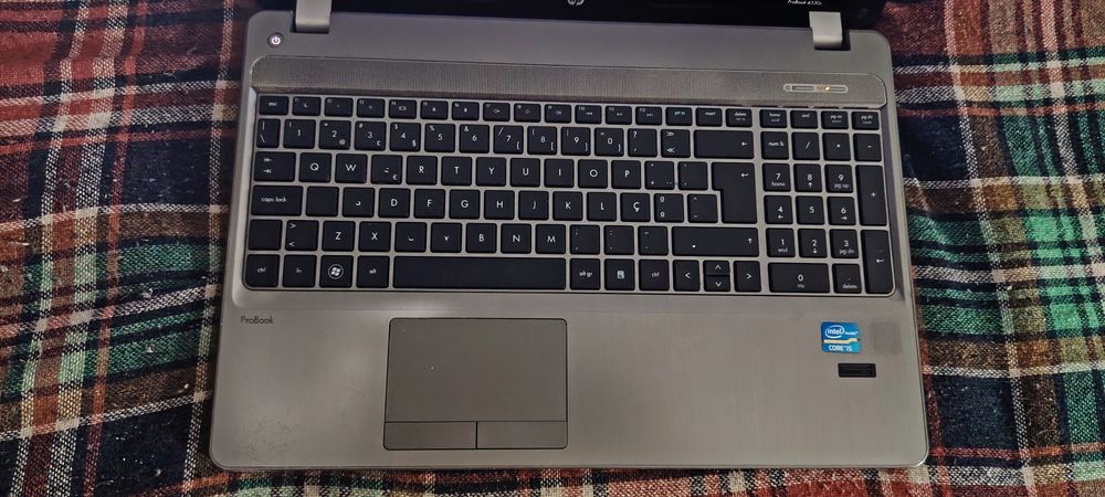 Vendo Portátil HP ProBook 4503s para peças