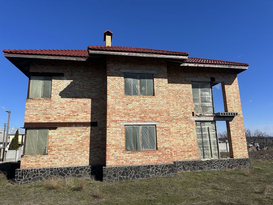 Пропонуємо до Продажу Капітальний Новий Будинок в с Білозір"я